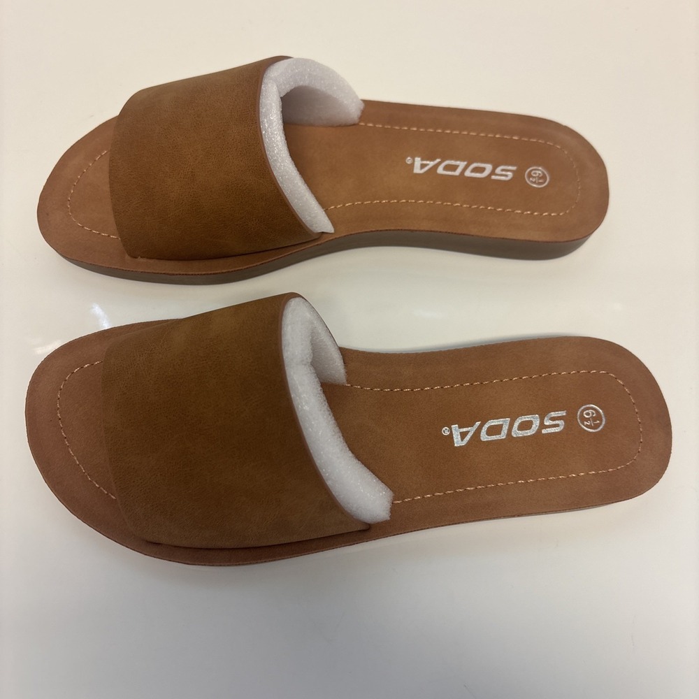 Soda Women Tan Single Strap Slide Sandals Size 6.5 NEW NWT shoes Box slip ons
